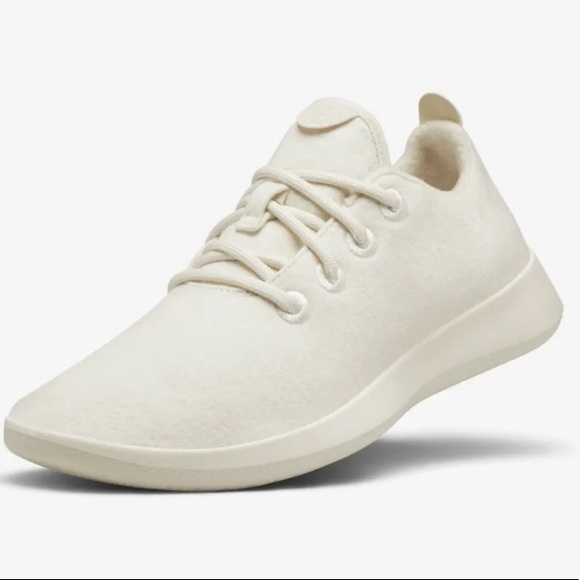 allbirds Shoes - Allbirds Natural White Wool Runners Size 8